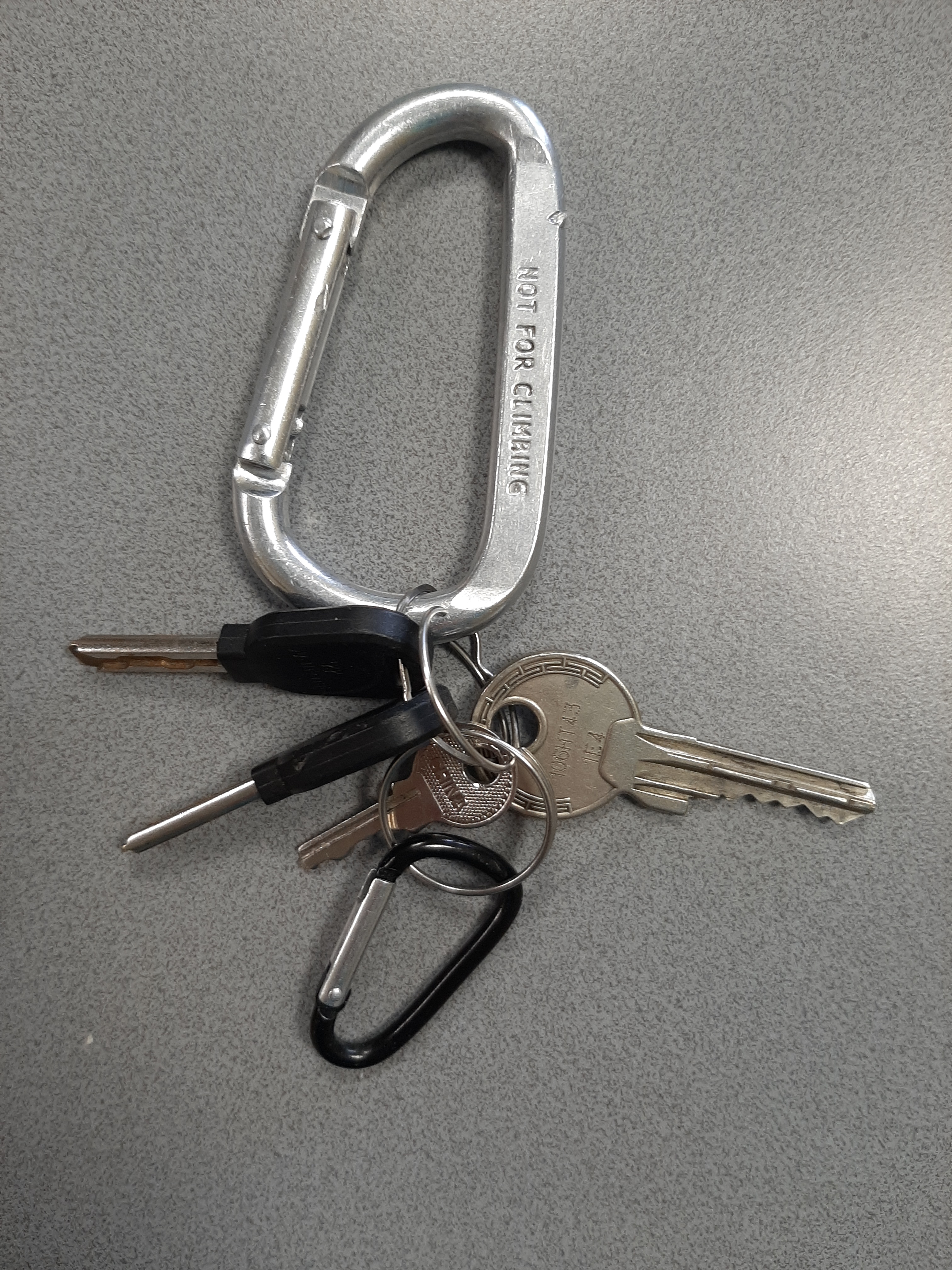 2026-03-30 Schluesselbund Zuessow 2026-03-30 Schluesselbund Zuessow