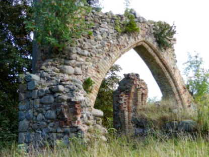 Steinfurth Kirchenruine